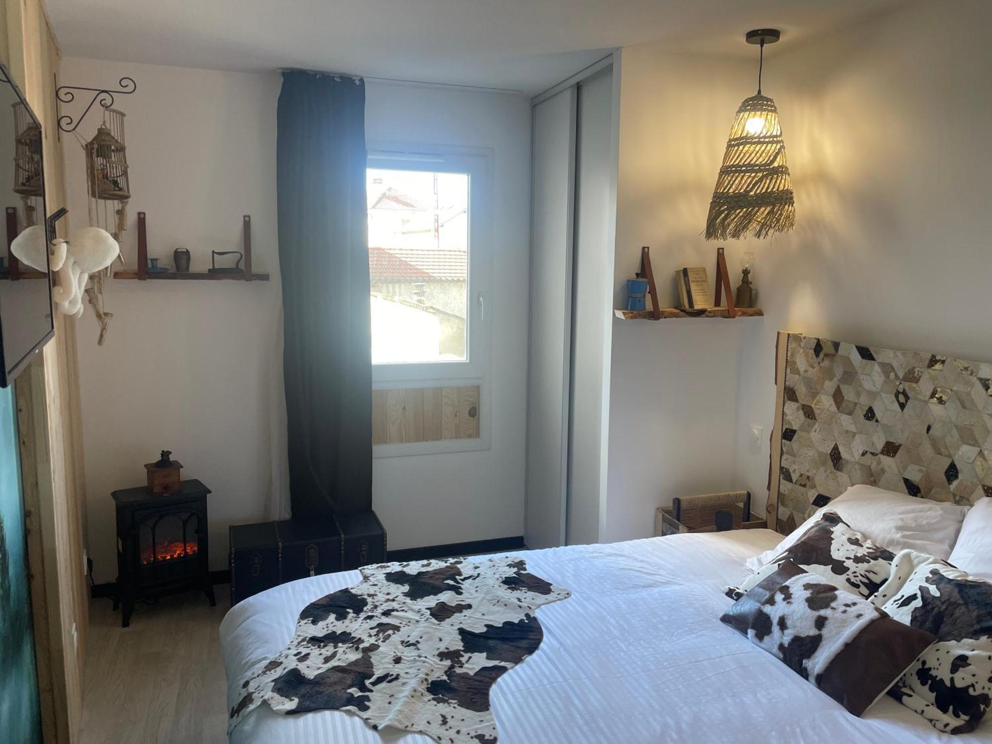 Chalet Studio Premium, Wifi, Chaleureux Лурд Экстерьер фото